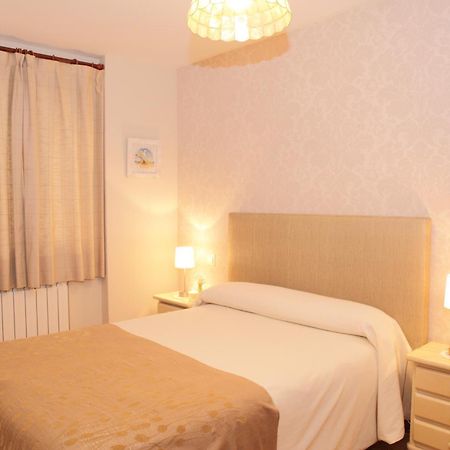Apartamentos Alba Casa Alquesera Sahun 외부 사진