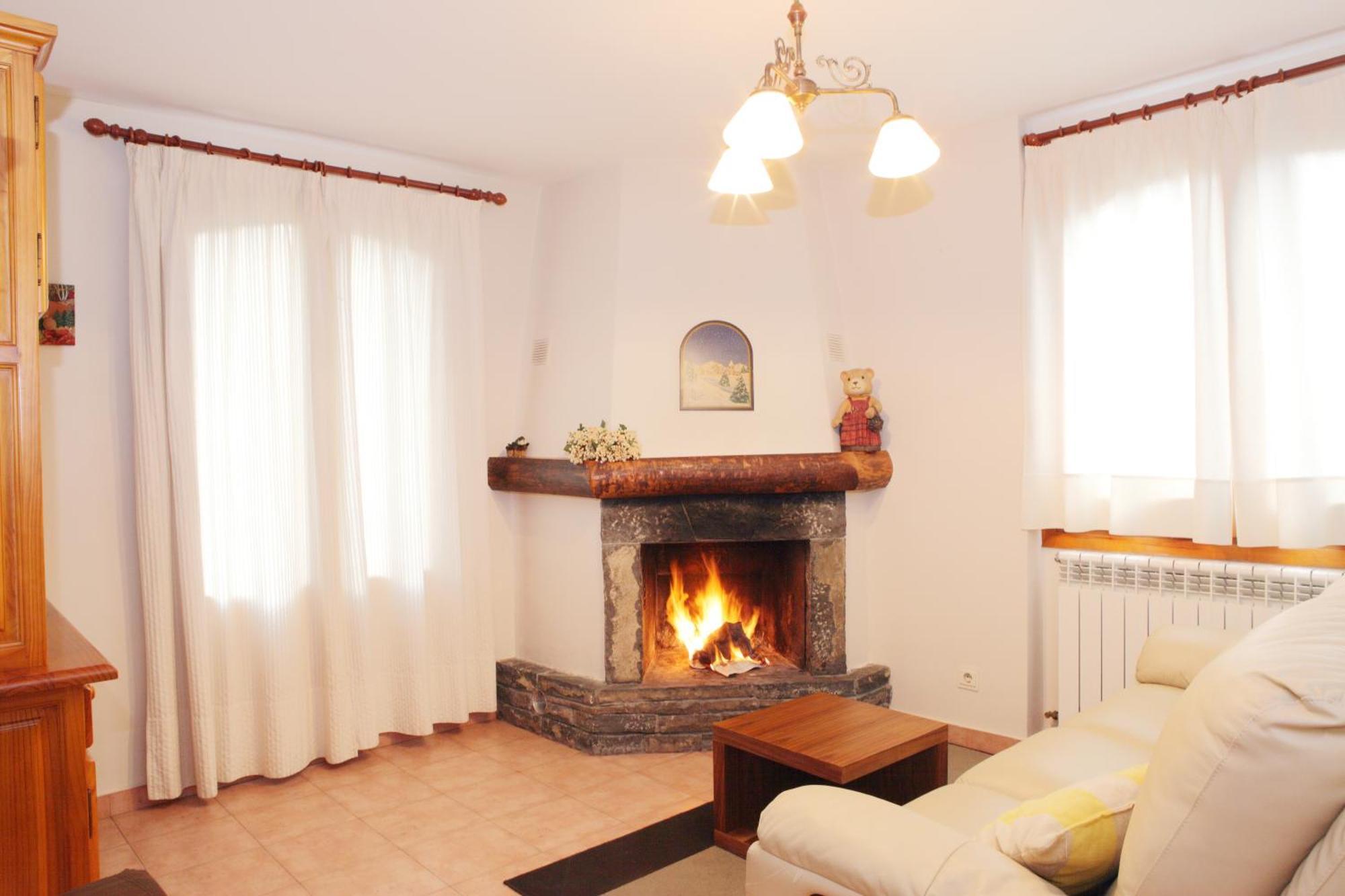Apartamentos Alba Casa Alquesera Sahun 외부 사진
