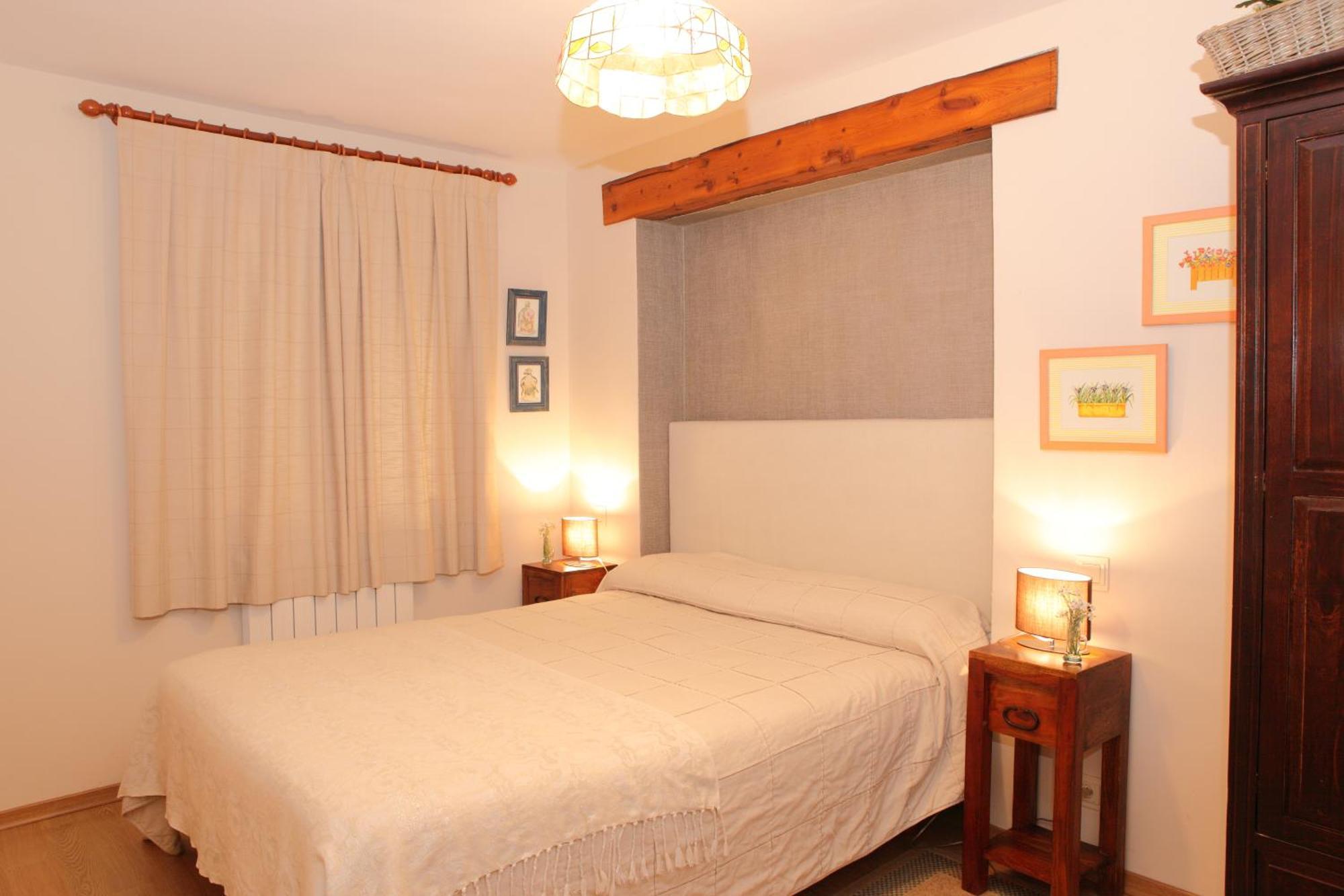 Apartamentos Alba Casa Alquesera Sahun 외부 사진