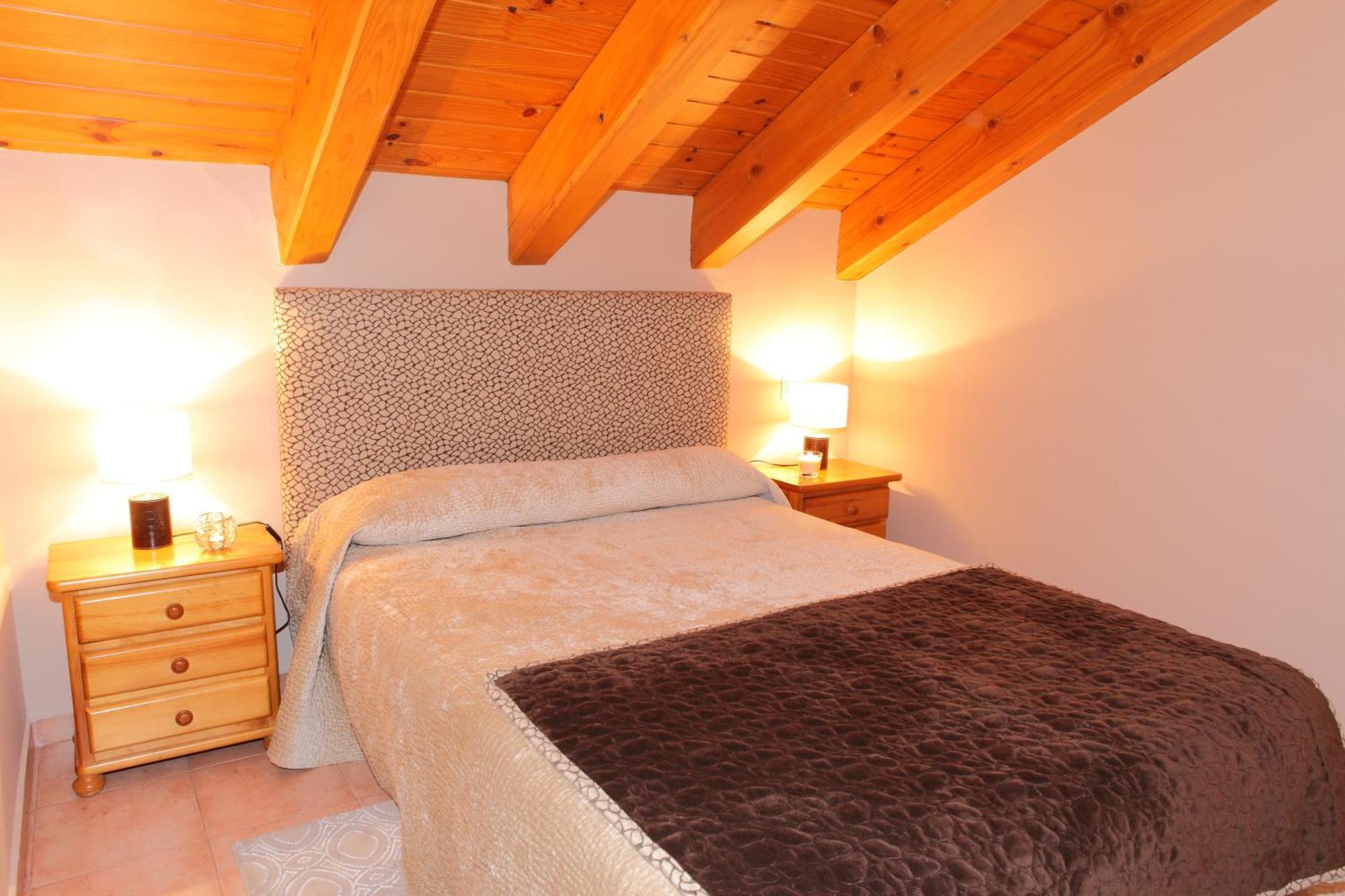 Apartamentos Alba Casa Alquesera Sahun 외부 사진